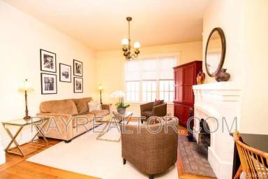 Main picture of 48 Elgin Park