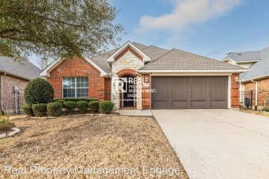 Main picture of 1912 Hackett Creek Dr