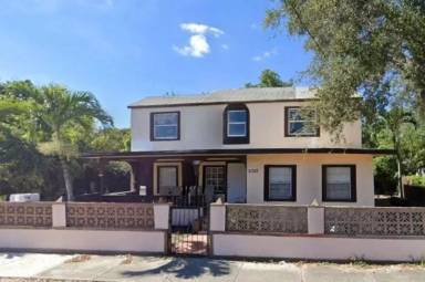 Main picture of 5130 NW 8th Ave