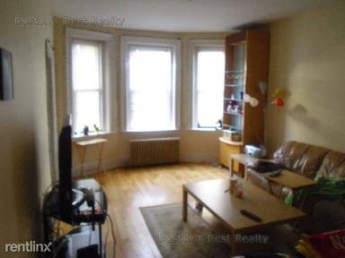 Main picture of 1147 Commonwealth Ave