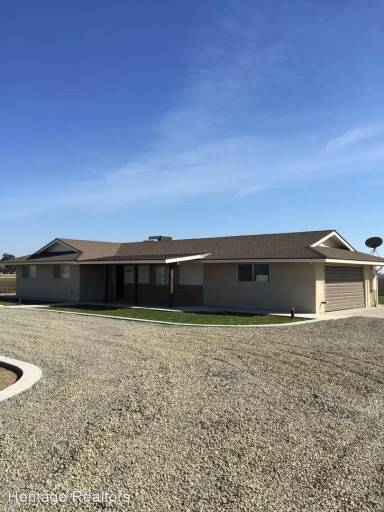 Main picture of 18735 Grangeville Blvd