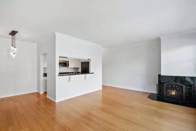 Main picture of 101 Vallejo St