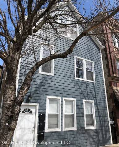 Main picture of 3510 W Irving Park Rd