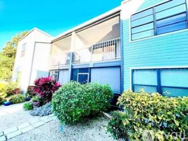 Main picture of 3998 Atrium Dr