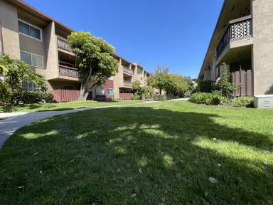 Main picture of Rossmoor Park