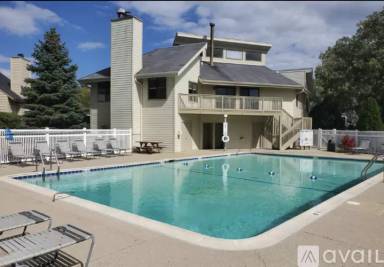 Main picture of 717 Shepard Rd