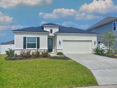 Main picture of 32 Olivine Ct