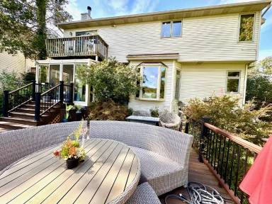 Main picture of 9121 Riverside Dr