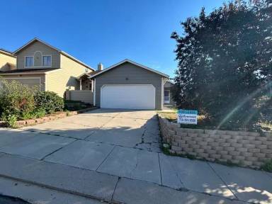 Main picture of 5440 Jennifer Ln