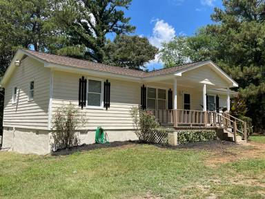 Main picture of 7093 Tyree Rd
