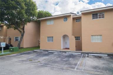 Main picture of LAMBIANCE TOWNHOMES KENDA