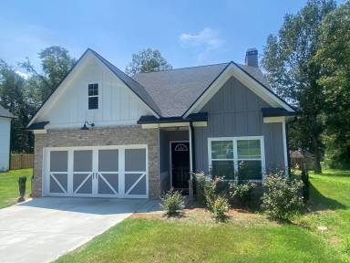 Main picture of 80 Bill Anderson Blvd