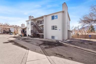 Main picture of 420 Saint Vrain Pl