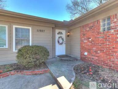 Main picture of 11927 S 85th East Ave