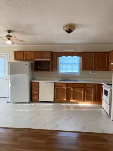 Main picture of 1003 Oak Grove Rd
