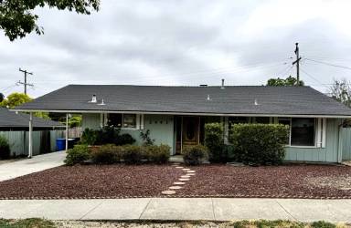 Main picture of 2441 Helena St