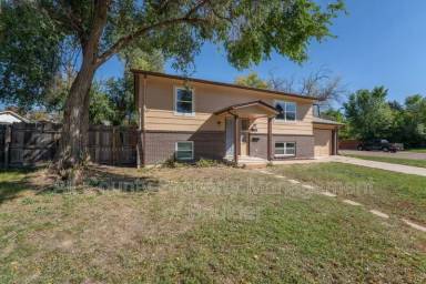 Main picture of 1542 Lamplighter Dr
