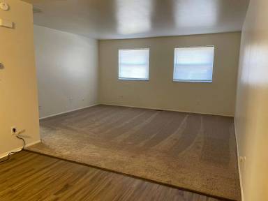 Main picture of 1165 S Alex Rd