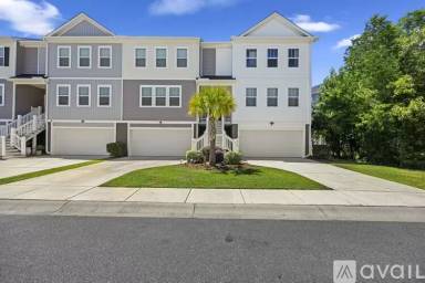 Main picture of 210 Winding River Dr