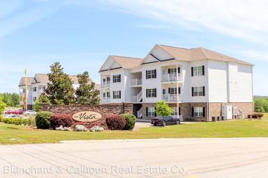 Main picture of 131 Song Sparrow St