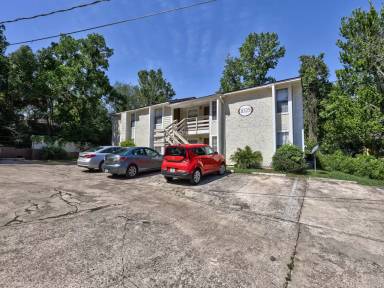 Main picture of 1031 Crossing Brook Way