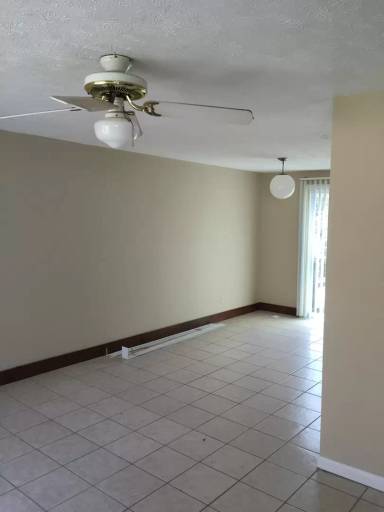 Main picture of 3544 Exeter Ct