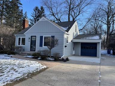 Main picture of 1801 Cayuga Pl