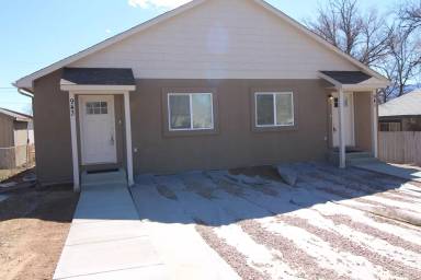 Main picture of 941 E Moreno Ave