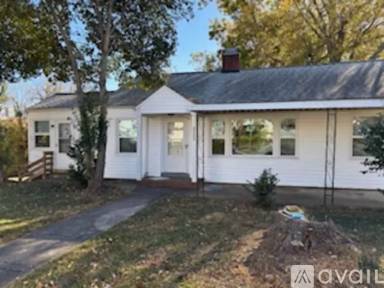 Main picture of 311 Sunset Dr