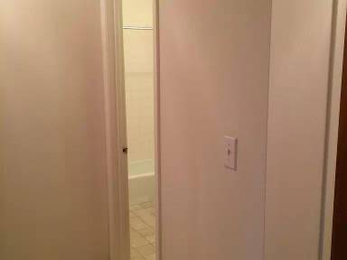 Main picture of 323 Center St