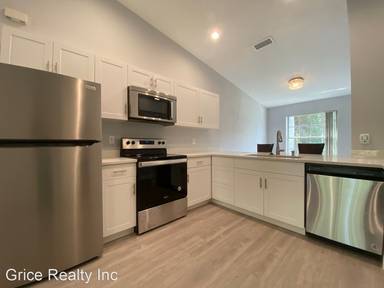 Main picture of 28220 Pine Haven Way