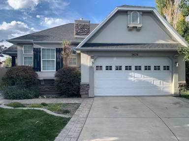 Main picture of 2626 W Pebble Creek Ln
