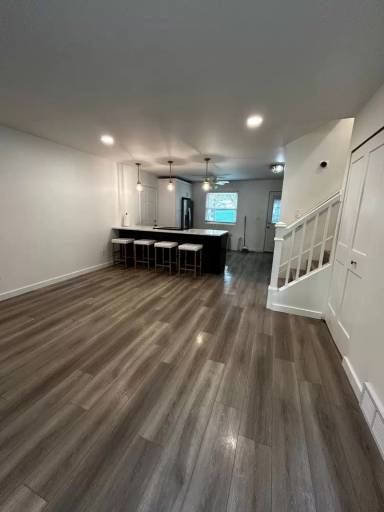 Main picture of 3559 Halpern St