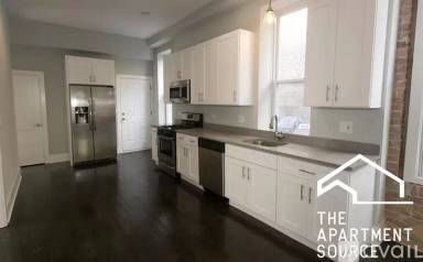 Main picture of 1539 W 19th St