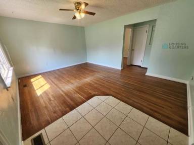 Main picture of 4120 W Sanson Ave