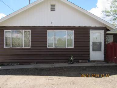 Main picture of 755 W 2nd St