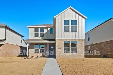 Main picture of 4682 W Aurora St