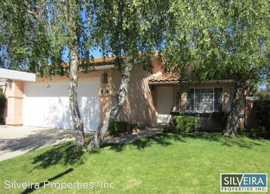 Main picture of 422 Playa Blanca St