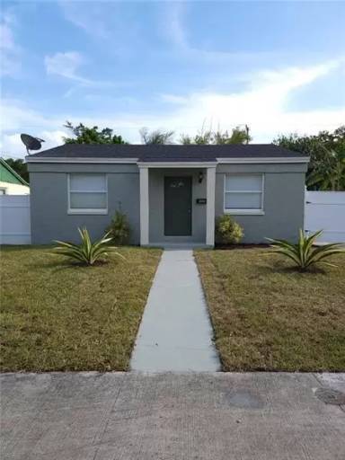 Main picture of 602 El Prado
