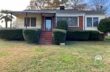 Main picture of 22 Springfield Ave