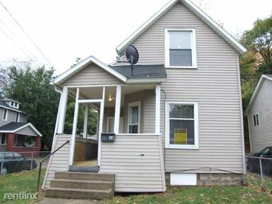 Main picture of 53 Holland Ave NE