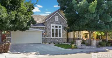 Main picture of 1541 Biarritz St