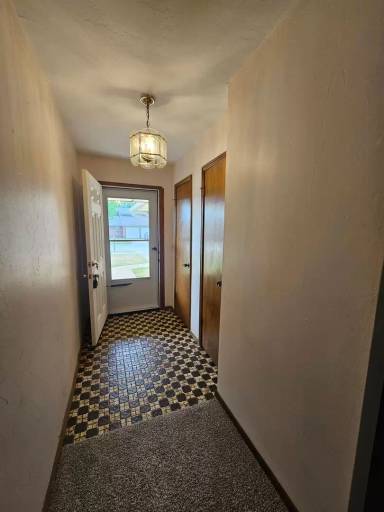 Main picture of 817 SW 27th St