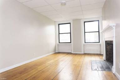 Main picture of 147 Charles St