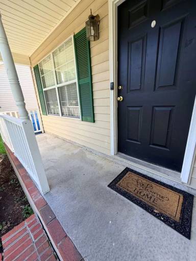 Main picture of 412 Sproles Ave E
