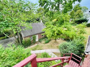 Main picture of 1080 Fairfield Rd