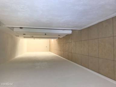 Main picture of 421 Silver Beach Ave