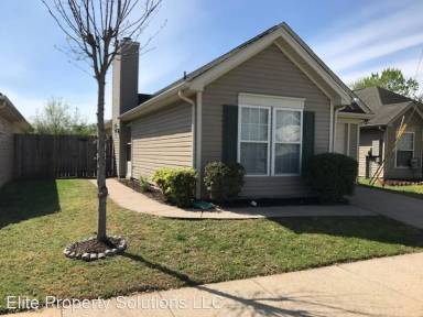Main picture of 2553 Sonar St