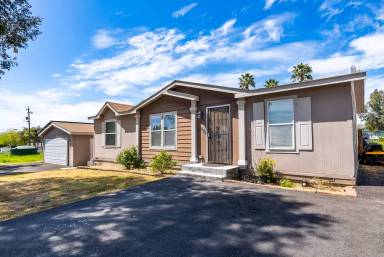 Main picture of 15928 Foothill Ave