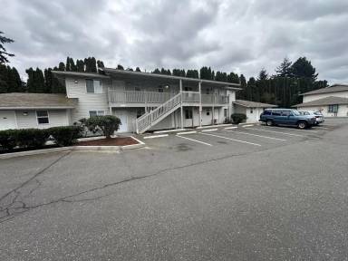 Main picture of 3423 Northwest Ave